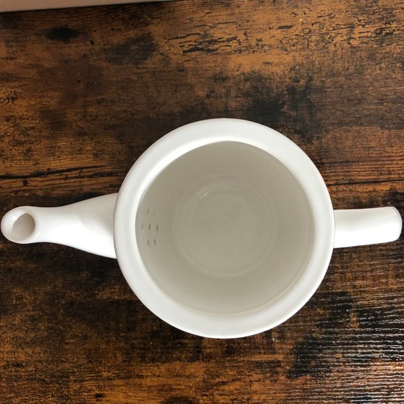 SOLD Tim Horton's Always Fresh Teapot. English and French, 2 cup - Picture 3 of 5